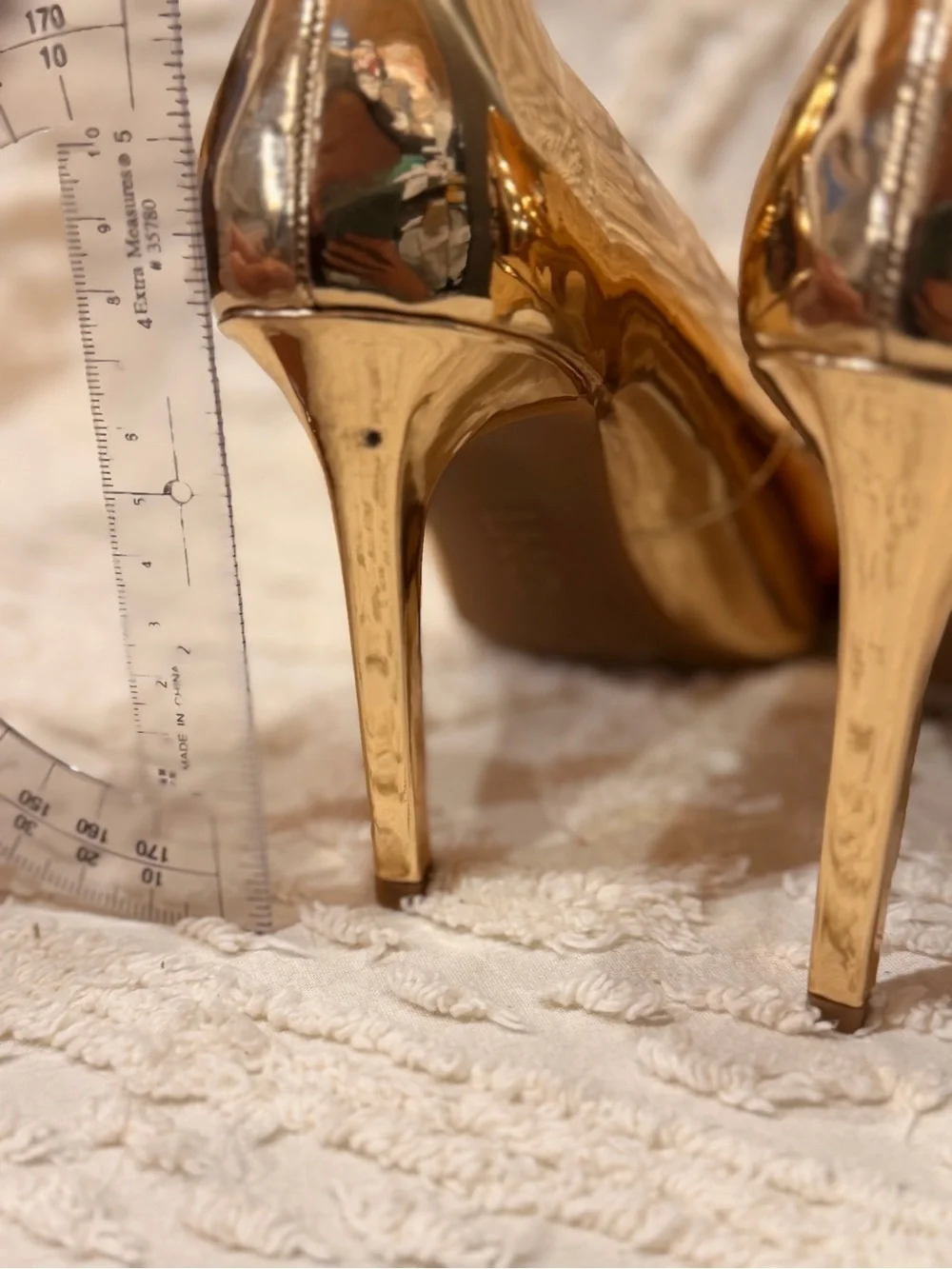 INC International Concepts Metallic Gold Pointed-Toe Stiletto Pumps 688